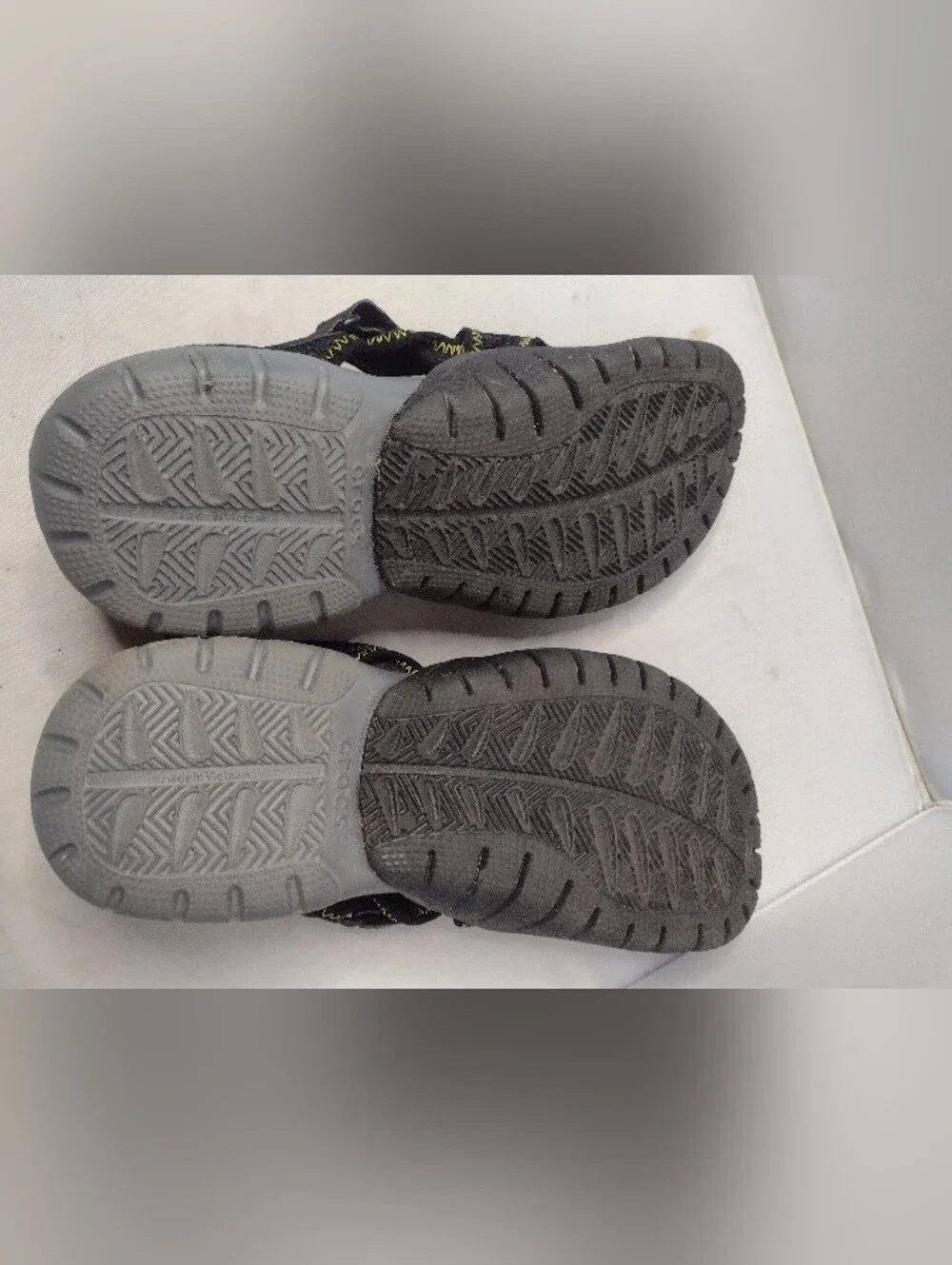 Crocs Men's Size 13 Black SwiftWater Mesh Fisherman Deck Sandals Water Shoes U